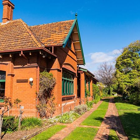 Bed and Breakfast Buxton Manor Аделаида Экстерьер фото